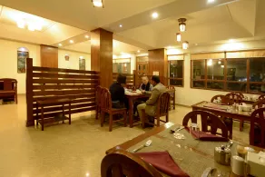 Hotel Friends Home - Restaurant