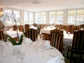 Logis hôtel restaurant Auberge Du Cheval Blanc - Restaurant