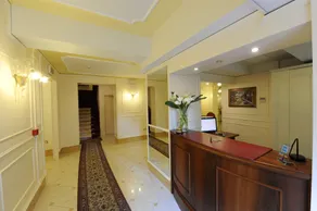 Hotel Villa Rosa - Réception