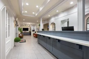 Super 8 by Wyndham New Orleans - Hall