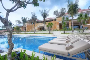 Mulia Villas - Pool