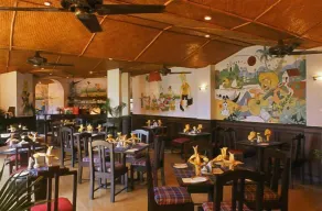 Varca Palms Beach Resort - Restaurant