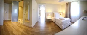 Yacht Club - Habitación