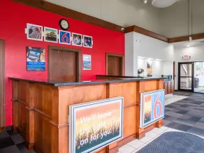 Motel 6-Columbus, OH - OSU - Lobby