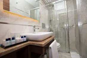 Görükle Güler Park Hotel - Baño