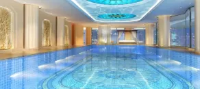 Wanda Reign Wuhan - Pool
