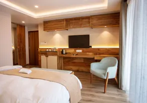 HOTEL BHRIKUTI TARA - Værelse