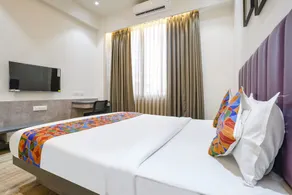 Fabhotel Global Spaces - Camera