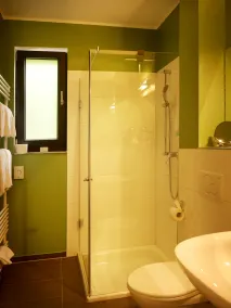 Trafohaus am Kaiserbahnhof - Bathroom