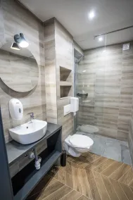 Villa Biser Dunava - Pool & River View - Bathroom