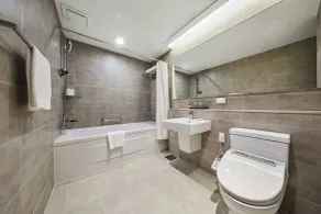 Felix by STX Hotel & Suite - Baño