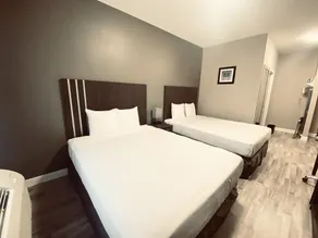 Econo Lodge - Chambre
