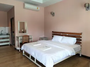 Pirom Lake And Resort - Habitación