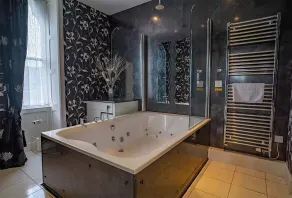 Mellington Hall Country House Hotel - Bathroom