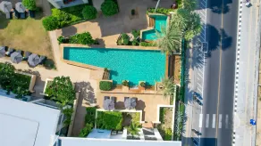 Paradox Resort Phuket - Piscine