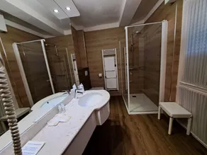 Gloria frontlake Park Hotel - Salle de bain