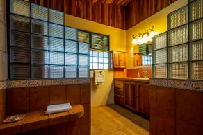 Hummingbird Hacienda - Badrum