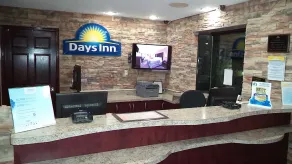 Days Inn by Wyndham Maumee/Toledo - Réception