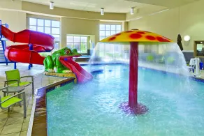 ClubHouse Hotel & Suites Fargo - Pool