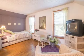 The Cottonwood Inn B&B - Room