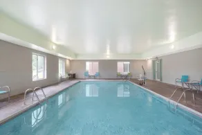Holiday Inn Express Hotel & Suites Frankfort by IHG - Pool