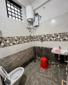 Thrilok Vihar - Bathroom