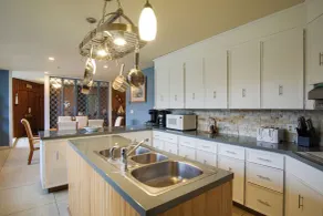 South Haven Home ~ 1 Mi to Lake Michigan! - Intérieur