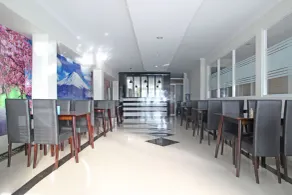 RedDoorz near AMIKOM Yogyakarta - Restaurant