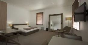 Ikon Hotel - Habitación