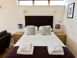 Your Space Apartments - Byron House - Værelse