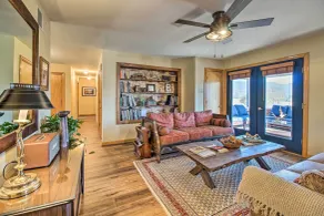 Home w/ Hot Tub Near Shenandoah Nat'l Park! - Innvendig