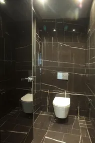 Madison - Bathroom