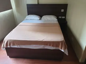 OYO 1011 First Hotel - Zimmer