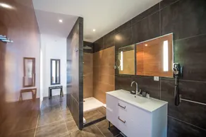 Swim Lodge Hotel Porto Vecchio - Badrum