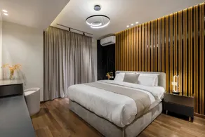 Spire West Hotel - Zimmer