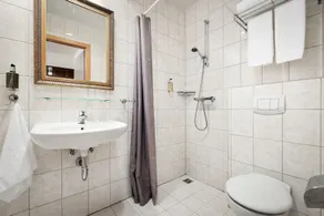 Hotel Ísland - Comfort - Badezimmer
