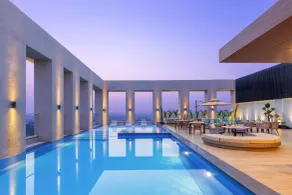 Bellevue Sarovar Premiere Junagadh - Pool