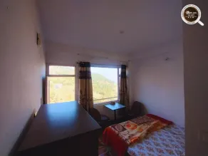 The Himalayan Kitchen Narkanda - Cafe & Rooms - Camera