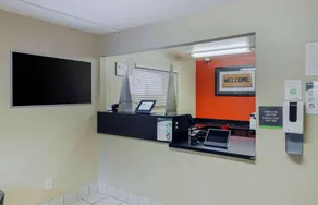 Extended Stay America Select Suites - Fayetteville - Owen Dr - Lobby