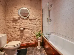 The Barn - Bathroom