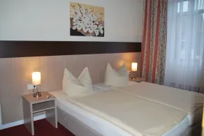 Hotel Wuppertaler Hof - Room
