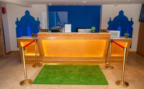 VANCII Hotel - Recepción
