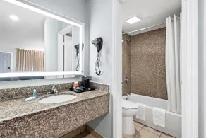 Suburban Studios Harvey - New Orleans - Salle de bain