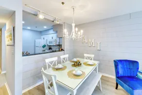 Walk to Beach: Home w/ Porch on Anna Maria Island! - Innenbereich