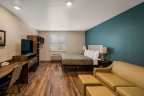 WoodSpring Suites West Palm Beach - Room
