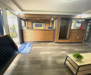 Travelodge by Wyndham San Antonio Lackland AFB North - Reception
