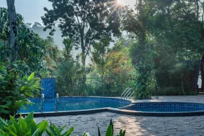 Vyna Hillock Resort - Pool