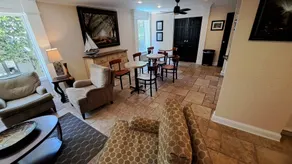 Saint Simons Inn by the Lighthouse - Coin salon dans le hall