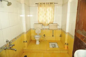 Hotel Shri Krishna - Salle de bain
