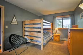 Stunning Mountain Views: Silverthorne Condo! - Interior